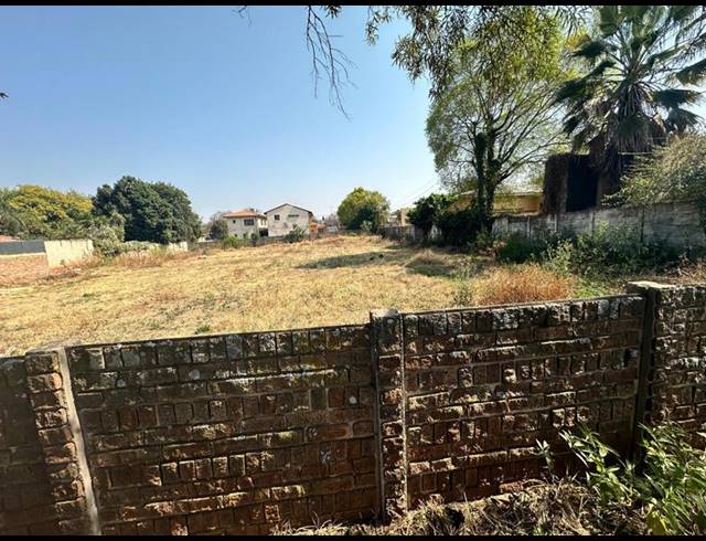 LAND FOR SALE IN ERASMIA